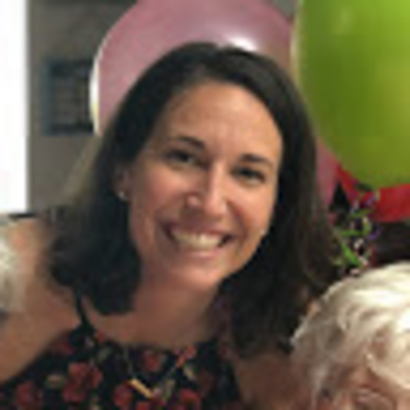 Meet your Posher, Julie - Picture 1 of 1